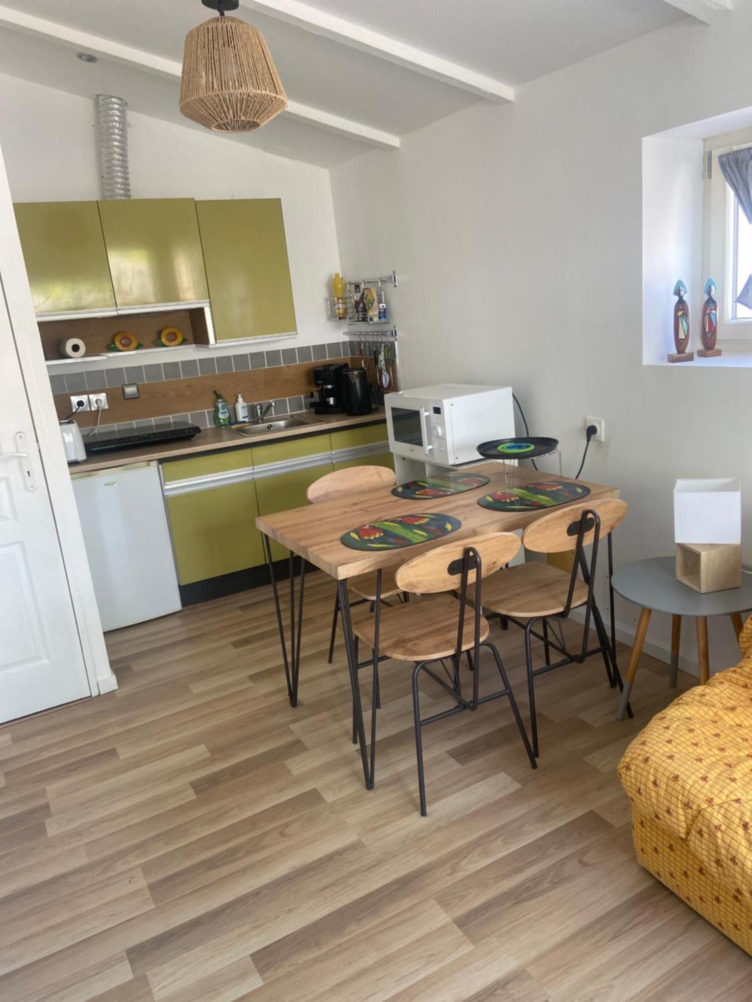 Petit Appartement Saint-Xandre Exteriör bild